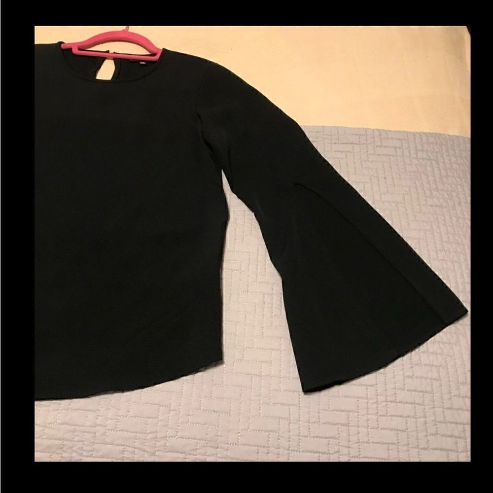 Premise Split Angel Sleeve Blouse, XS, Black